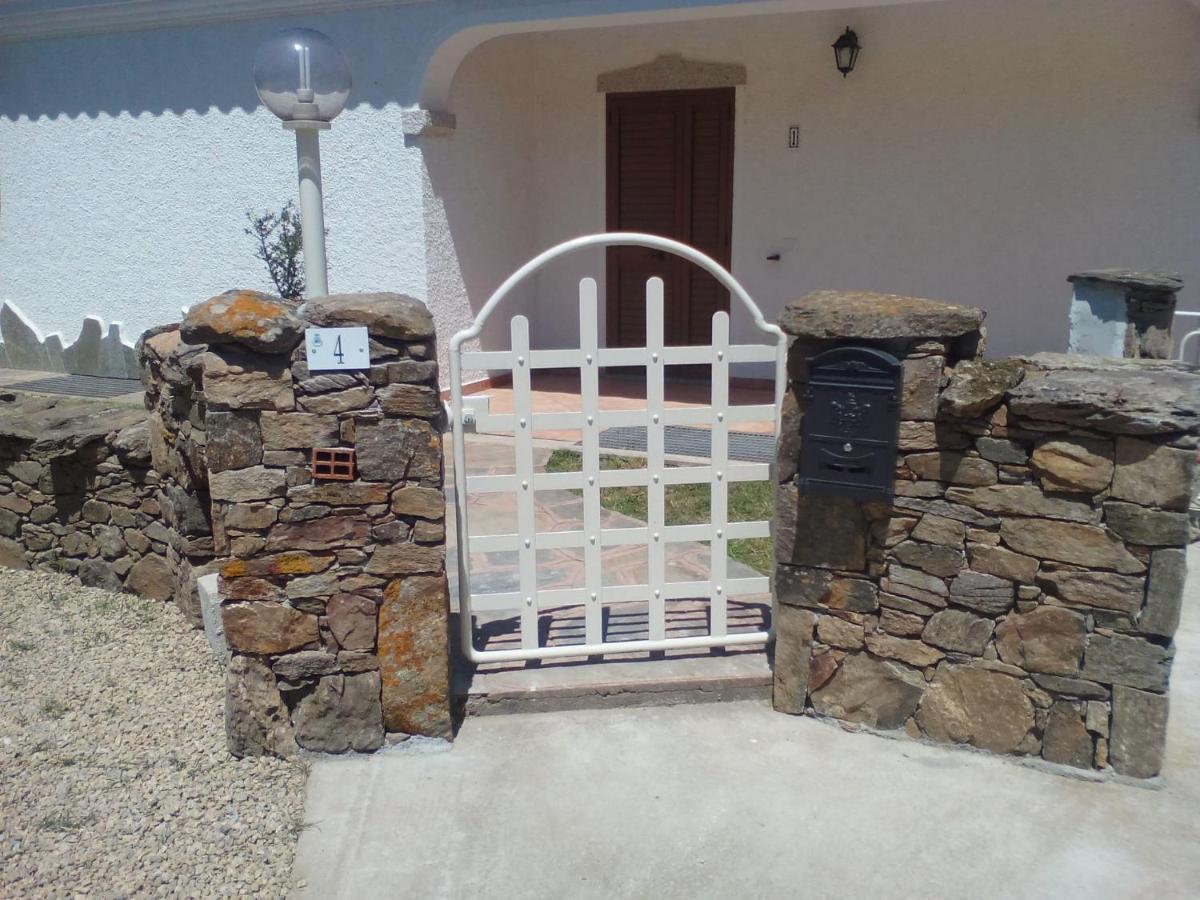 Bed and Breakfast Sa Tanca De Su Mare Budoni Esterno foto